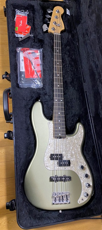 Fender USA American Elite Precision Bass -Champagne-の画像